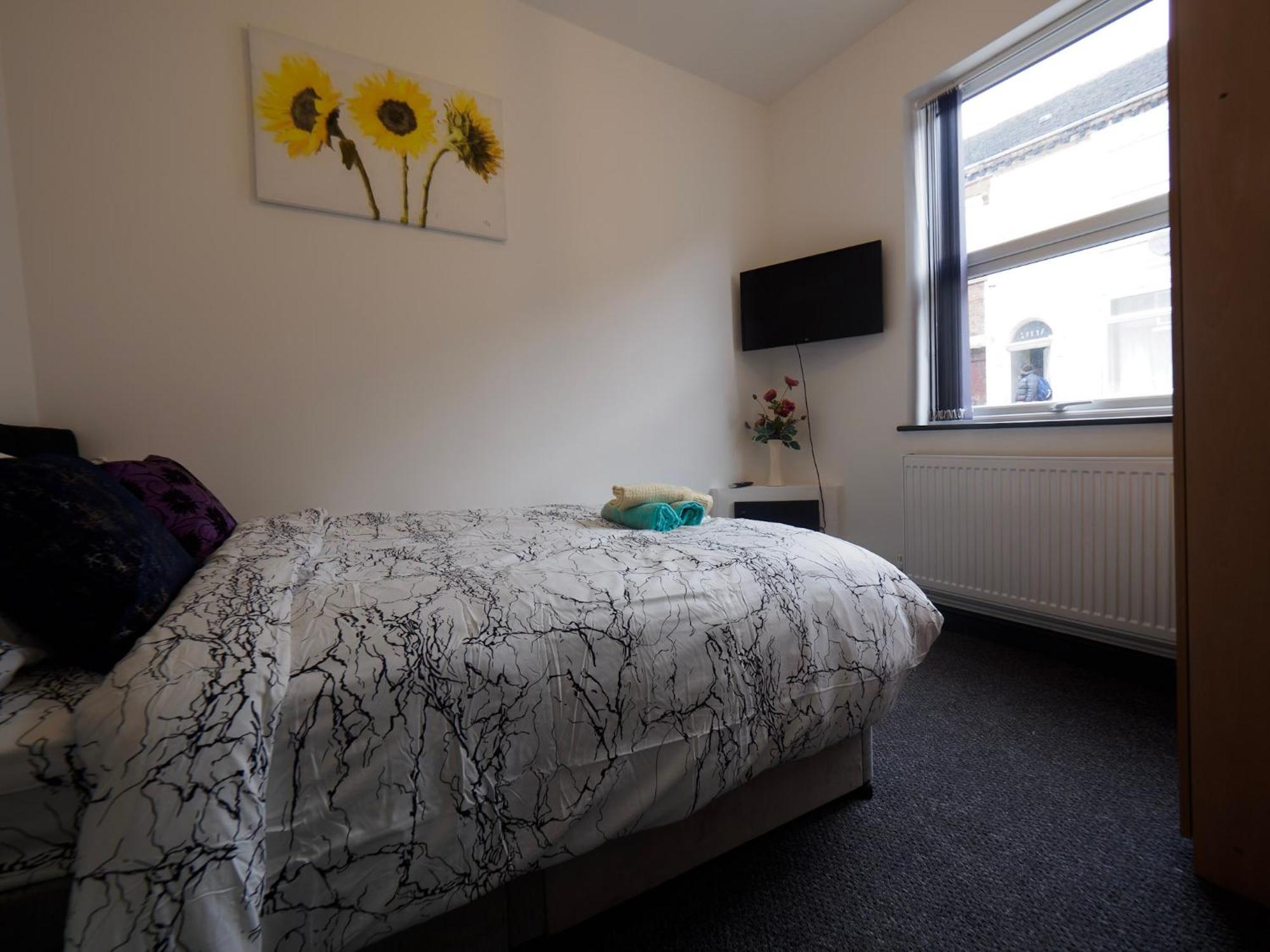 Chatham Lodge Cosy Large Double Room 1 Stoke-on-Trent Exterior photo